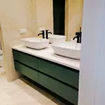 Тумба подвесная в ванную комнату